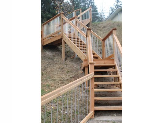 shoreline-design-wood-stairs-019