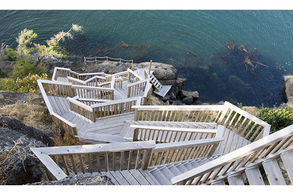 shoreline-design-wood-stairs-036